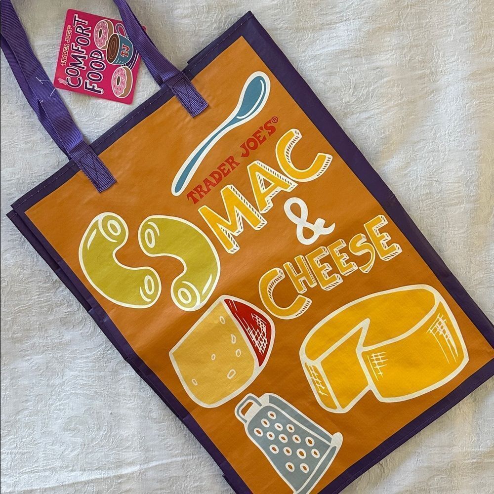 Trader Joe’s Plastic Reusable Shopping Tote Bag 6 Gallon PB&J Mac & Cheese